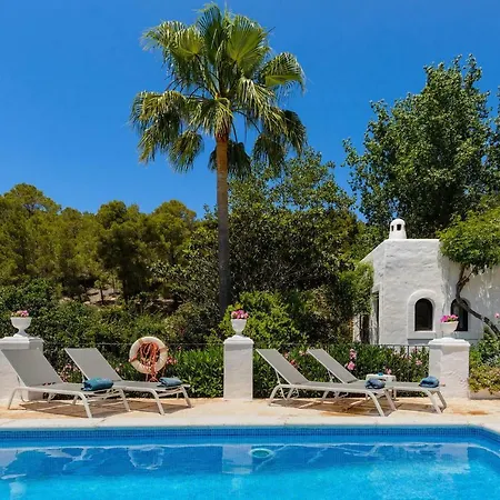 Sa Coloma Villa *